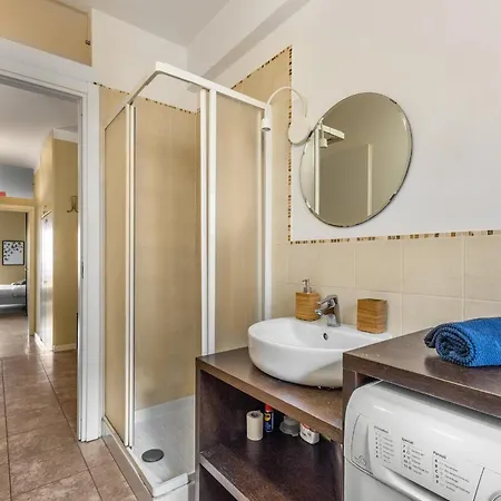 Apartament Urban Retreat In Loreto Metro E Free Wifii Mediolan