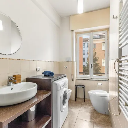 Urban Retreat In Loreto Metro E Free Wifii Apartament *